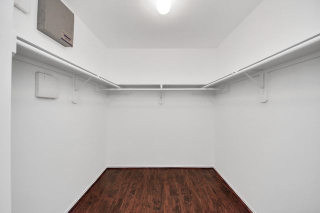 1714 Redwing Bluff Drive, Houston, TX 77009