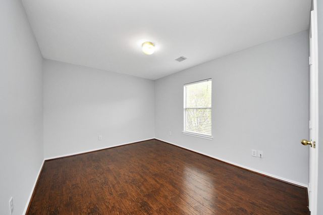 1714 Redwing Bluff Drive, Houston, TX 77009