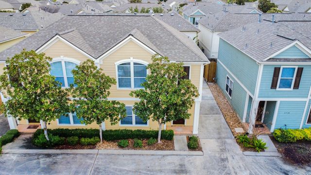 1714 Redwing Bluff Drive, Houston, TX 77009