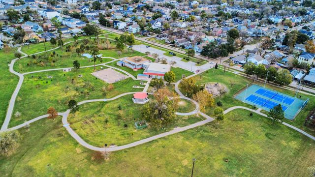 1714 Redwing Bluff Drive, Houston, TX 77009