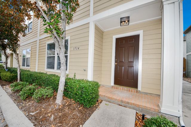 1714 Redwing Bluff Drive, Houston, TX 77009