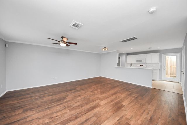 1714 Redwing Bluff Drive, Houston, TX 77009