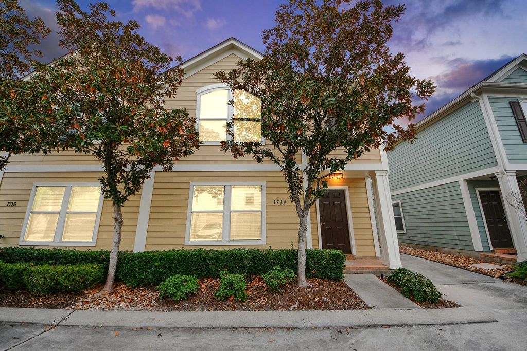 1714 Redwing Bluff Drive, Houston, TX 77009