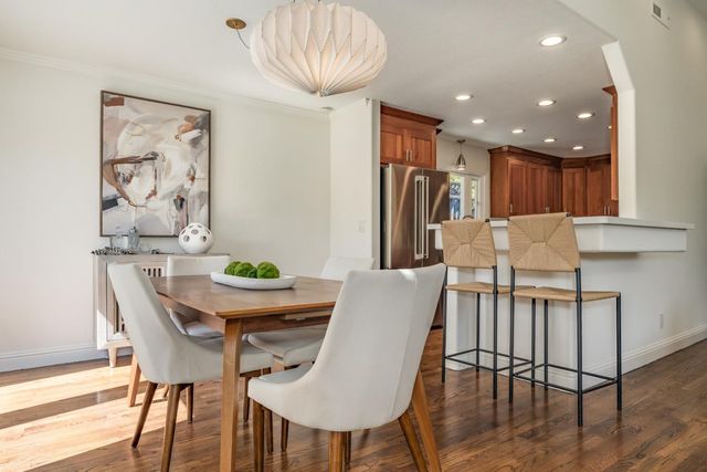 111 Woodside Avenue, Santa Cruz, CA 95060
