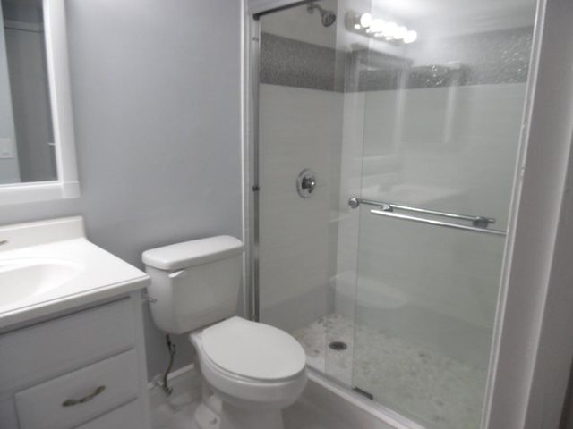 502 Shady Pine Way D2, Greenacres, FL 33415