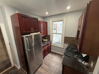 21157 Jamaica Avenue 2F, Queens Village, NY 11428