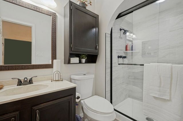 700 Nora Lane, Desoto, TX 75115