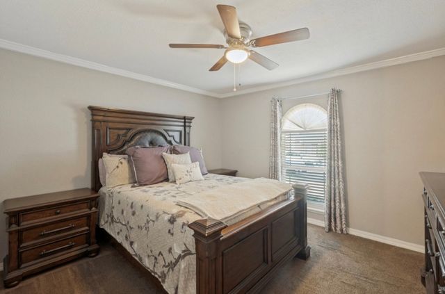 700 Nora Lane, Desoto, TX 75115