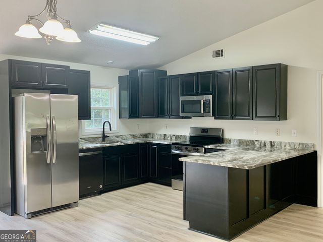 838 Racetrack Road, Eastanollee, GA 30538