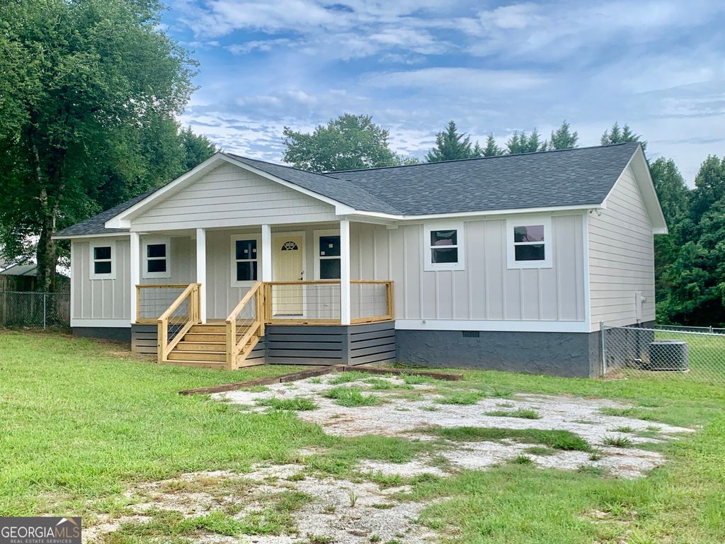 838 Racetrack Road, Eastanollee, GA 30538