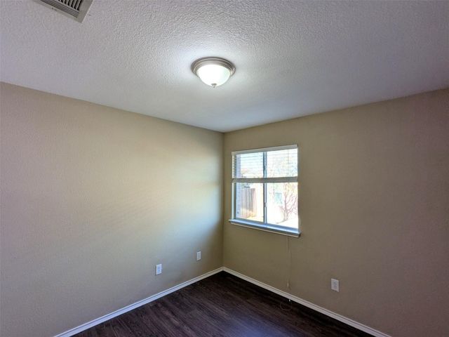 1115 Remington DR, Leander, TX 78641