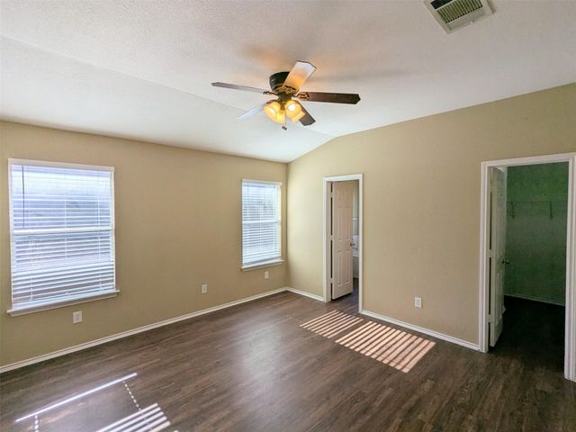 1115 Remington DR, Leander, TX 78641