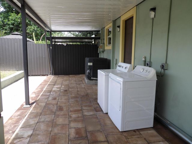 1011 N D Street 1, Lake Worth Beach, FL 33460
