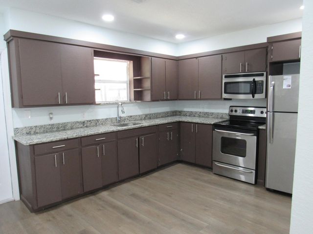 1011 N D Street 1, Lake Worth Beach, FL 33460