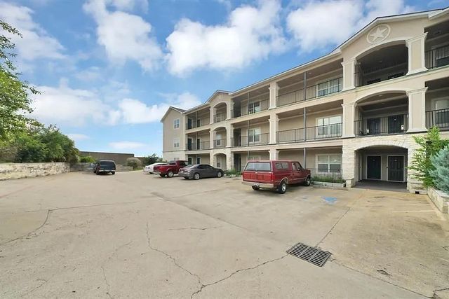 17926 Kingston Cove Lane 206, Willis, TX 77318