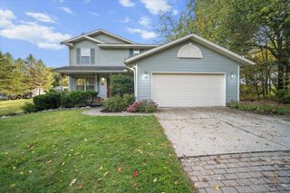 8965 Peck Lake Road, Saranac, MI 48881