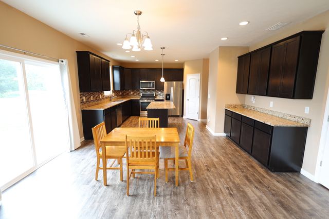 8826 Hemingway Drive, Indianapolis, IN 46239