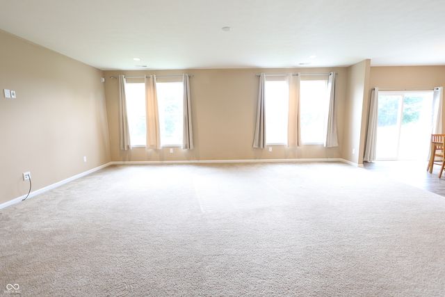 8826 Hemingway Drive, Indianapolis, IN 46239