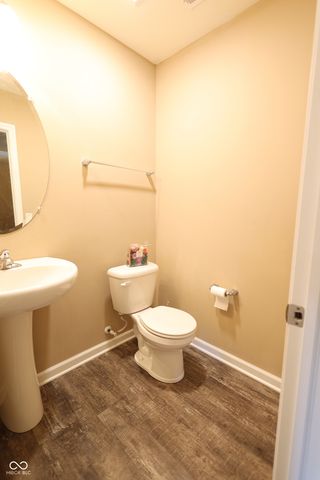 8826 Hemingway Drive, Indianapolis, IN 46239