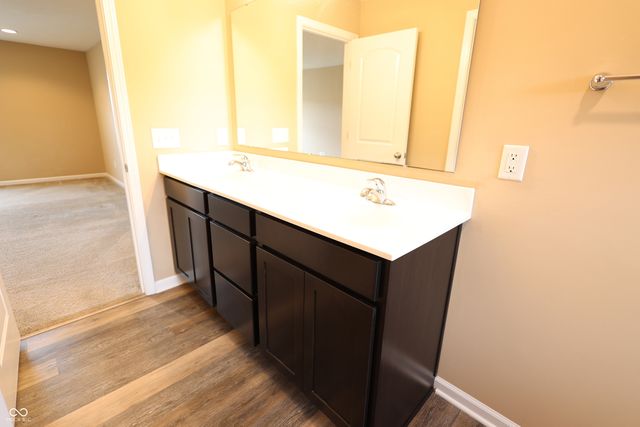 8826 Hemingway Drive, Indianapolis, IN 46239