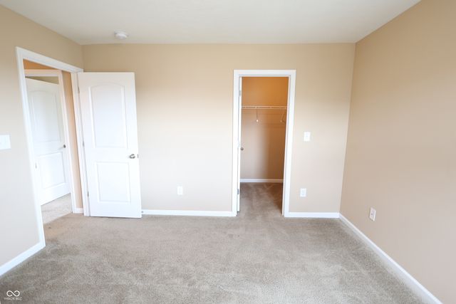 8826 Hemingway Drive, Indianapolis, IN 46239