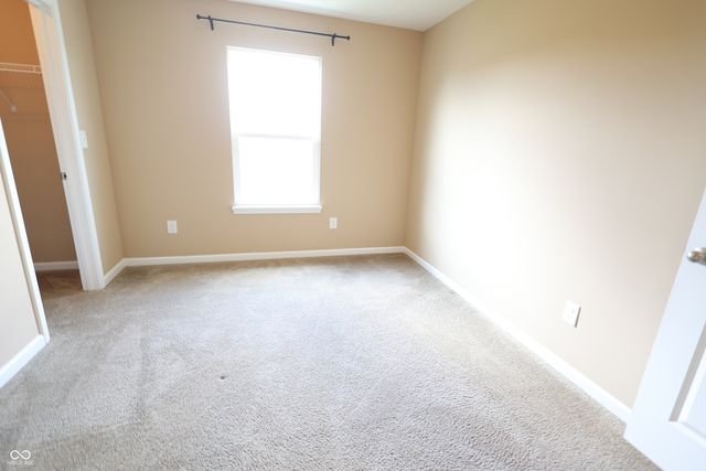 8826 Hemingway Drive, Indianapolis, IN 46239