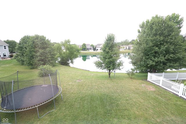 8826 Hemingway Drive, Indianapolis, IN 46239