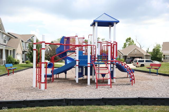 8826 Hemingway Drive, Indianapolis, IN 46239