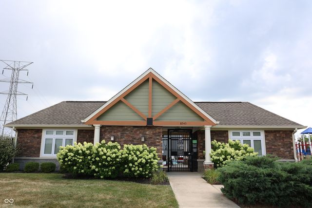 8826 Hemingway Drive, Indianapolis, IN 46239