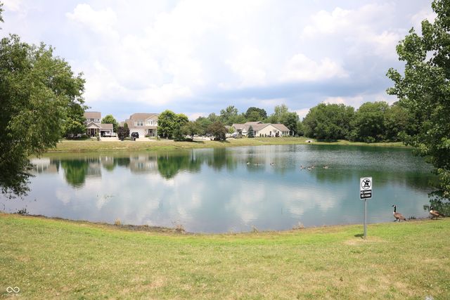 8826 Hemingway Drive, Indianapolis, IN 46239