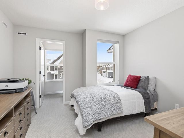 4876 Avery Court, Eagan, MN 55123