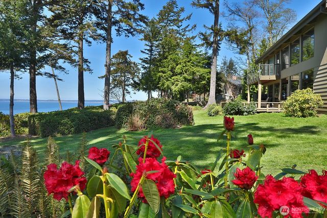3146 Spahr Road, Greenbank, WA 98253