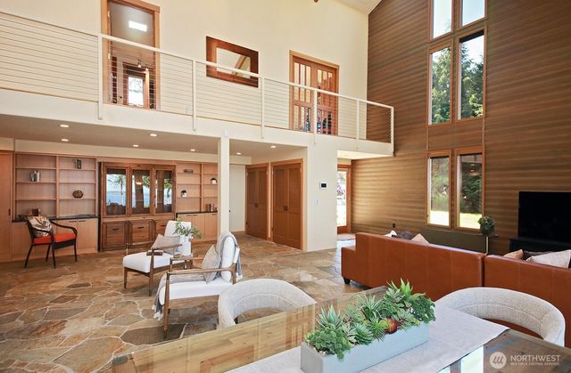 3146 Spahr Road, Greenbank, WA 98253