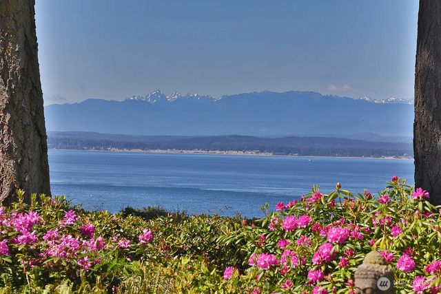 3146 Spahr Road, Greenbank, WA 98253