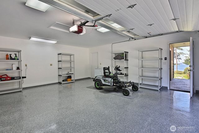 3146 Spahr Road, Greenbank, WA 98253