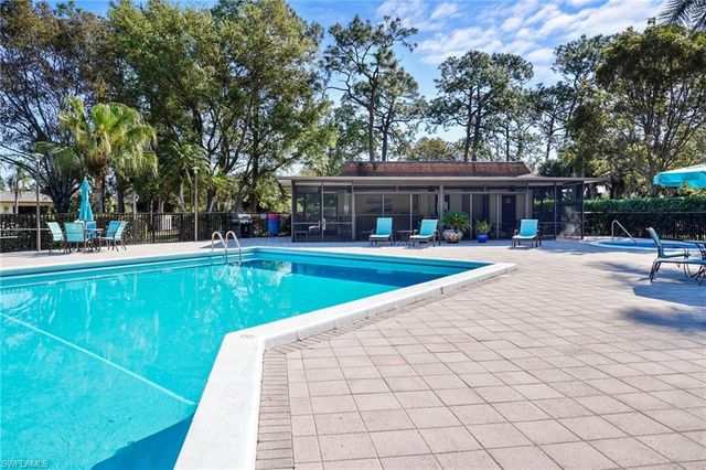 413 Augusta BLVD 105, Naples, FL 34113