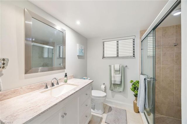 413 Augusta BLVD 105, Naples, FL 34113