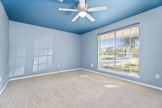 104 Anna Street, Tomball, TX 77375