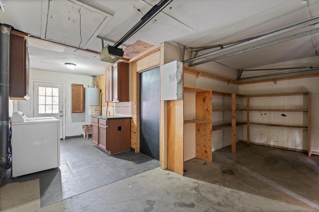 104 Anna Street, Tomball, TX 77375