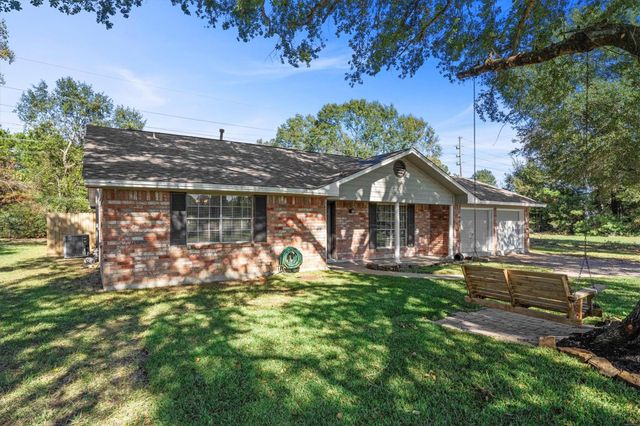 104 Anna Street, Tomball, TX 77375