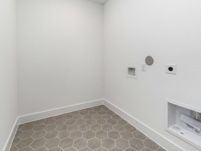 5403 Gilded Estates Drive, Richmond, TX 77469