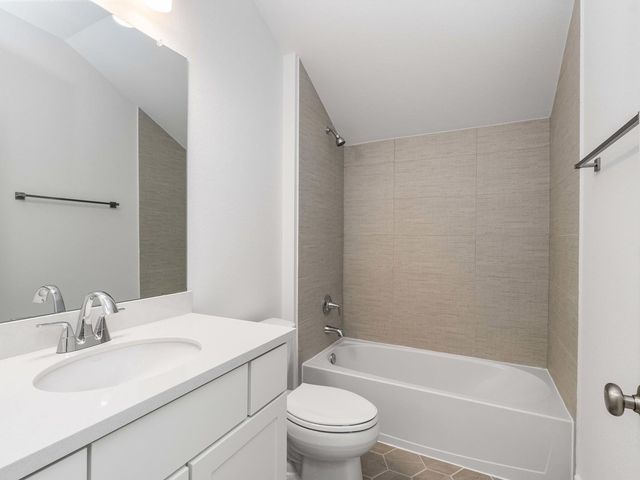 5403 Gilded Estates Drive, Richmond, TX 77469