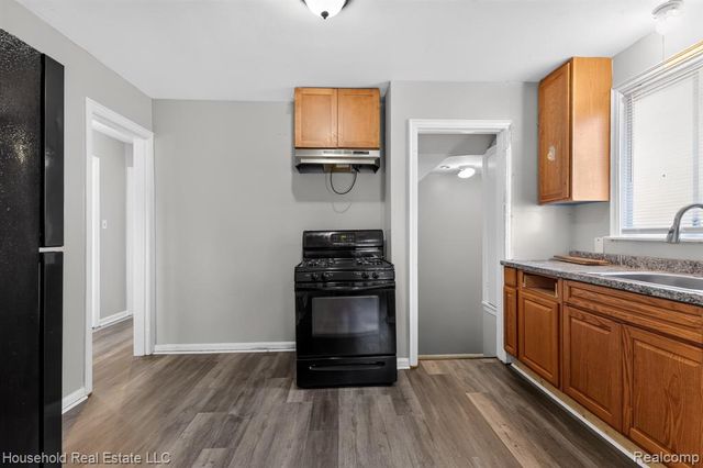 6370 Brace Street, Detroit, MI 48228