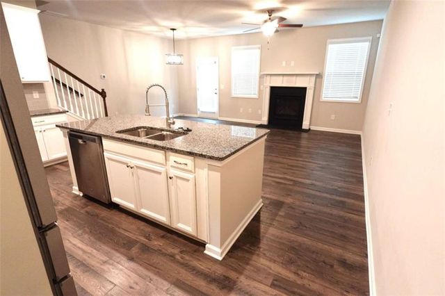 2537 Centennial Place, South Fulton, GA 30349