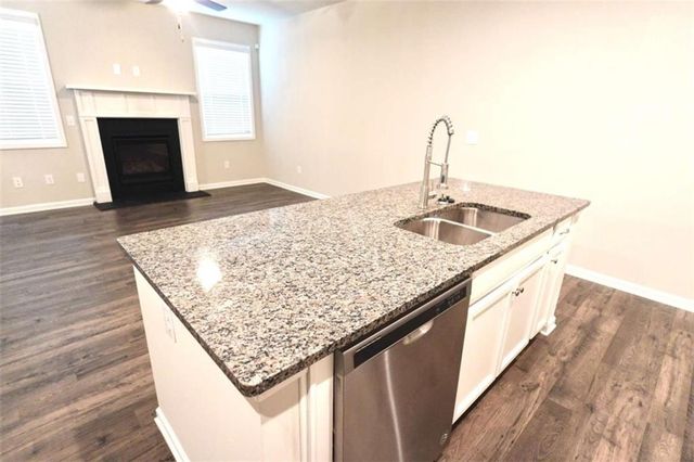 2537 Centennial Place, South Fulton, GA 30349