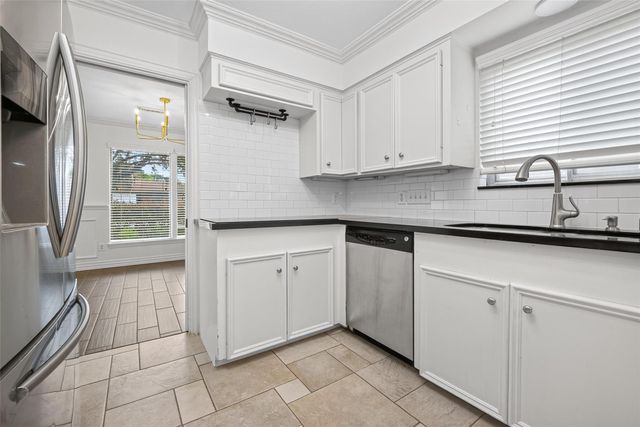 5214 Starkridge Drive, Houston, TX 77035