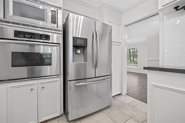 5214 Starkridge Drive, Houston, TX 77035