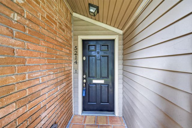 5214 Starkridge Drive, Houston, TX 77035
