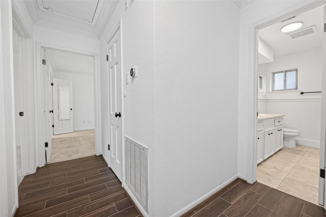 5214 Starkridge Drive, Houston, TX 77035