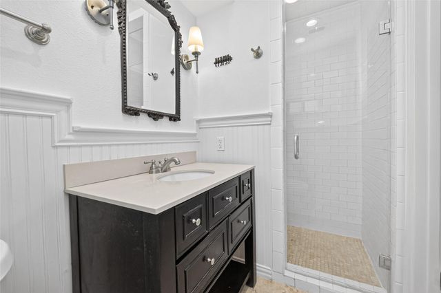5214 Starkridge Drive, Houston, TX 77035